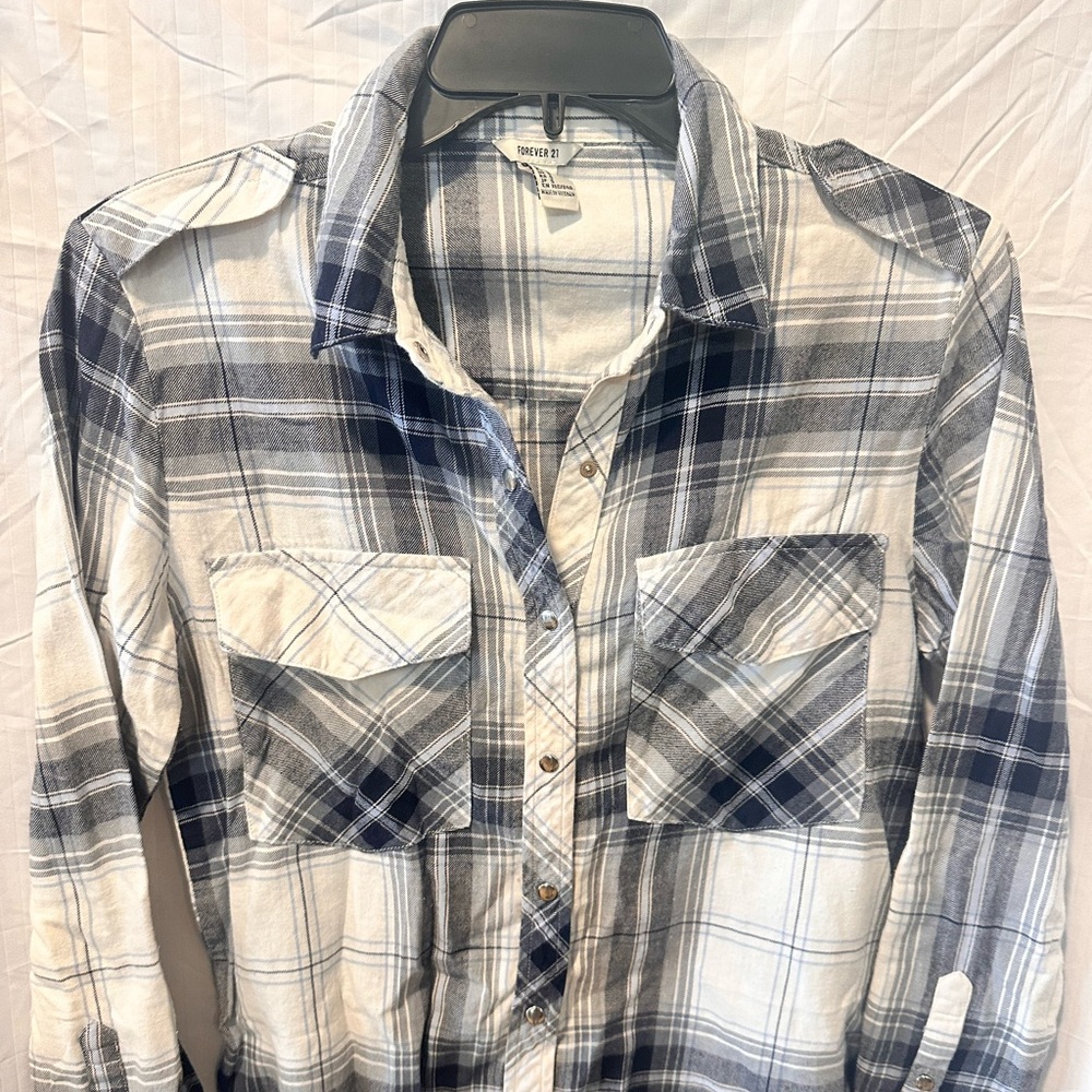 Women’s Forever 21 Flannel